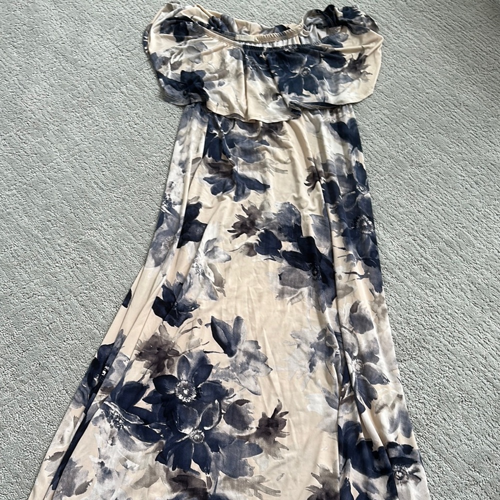 Floral Off-Shoulder Maxi Dress